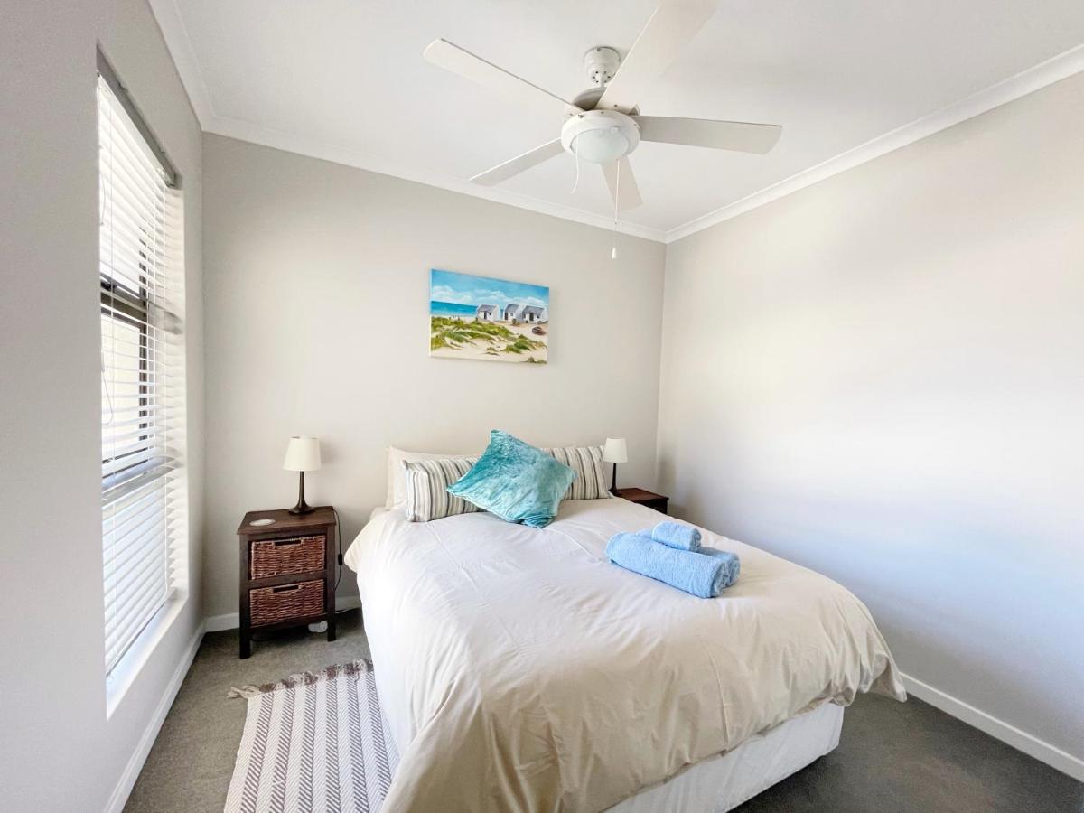 Sunset View At Whale Cove Apartment Gansbaai Exterior photo